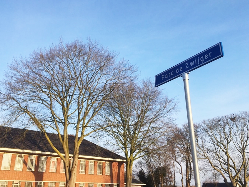 Plaatsing eigen straatnaam bordje